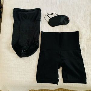 Women’s shape wear set with blindfold